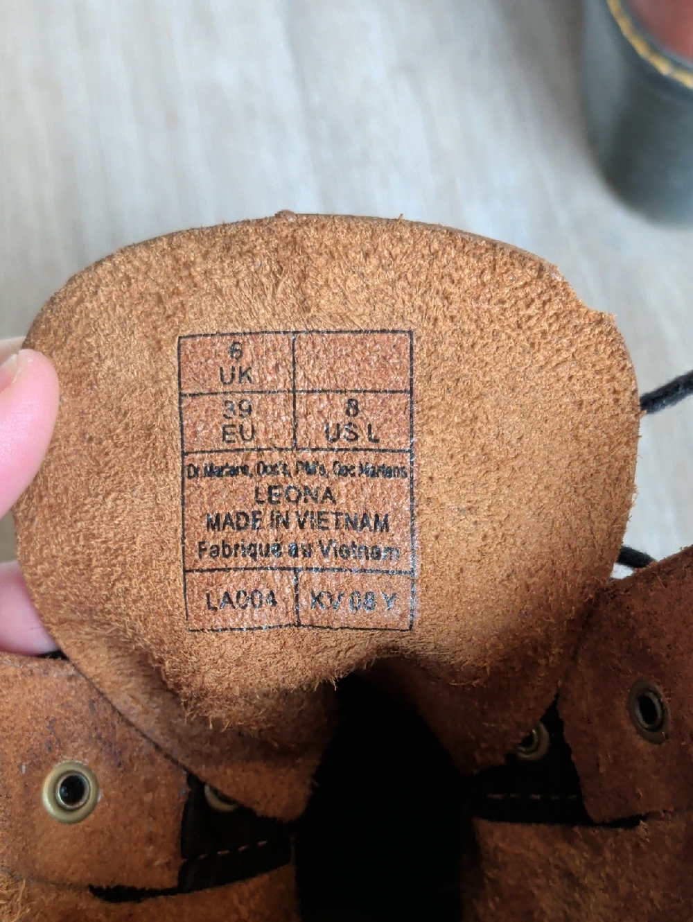 Dr. Marten's Leona Boot, W's 8 - Picture 7 of 11